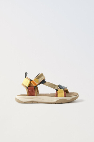 Technical sandals with hook-and-loop straps