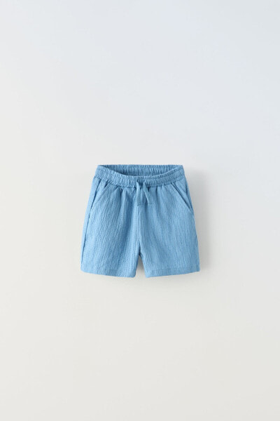 Textured bermuda shorts