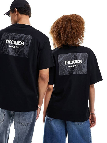 Dickies max meadows back print t-shirt in black