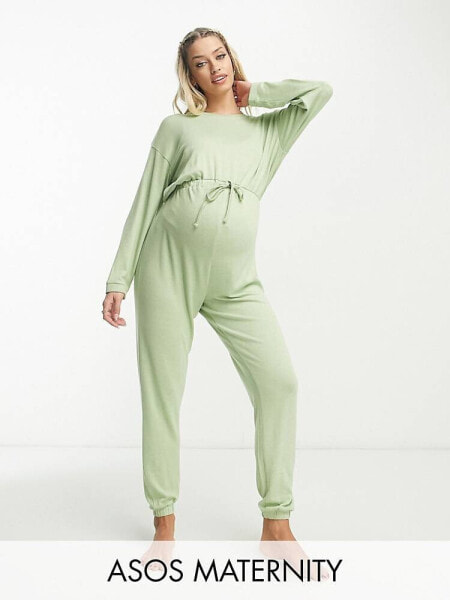 ASOS DESIGN Maternity – Superweicher Lounge-Jumpsuit in Salbeigrün