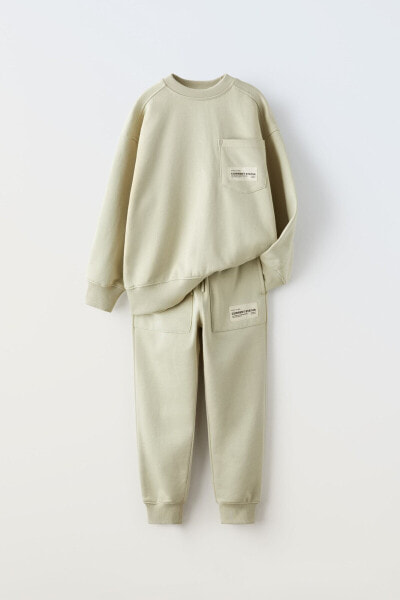 Plush sweatshirt and trousers co-ord with label