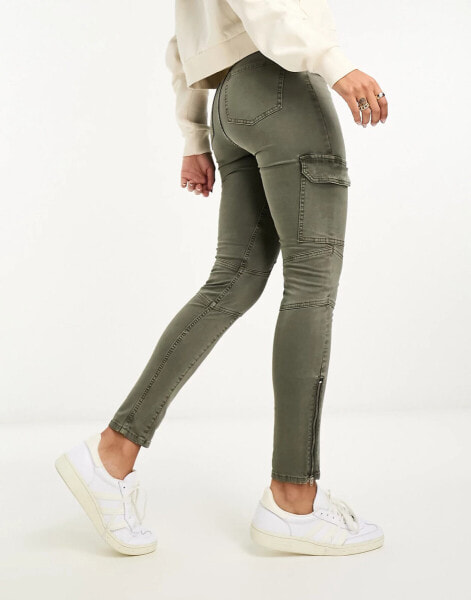 Miss Selfridge cargo skinny jean in khaki