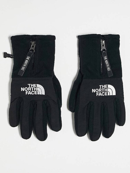 The North Face Denali Etip touchscreen compatible fleece gloves in black