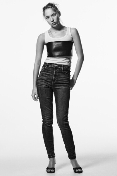 Джинсы trf skinny sculpt с высокой посадкой ZARA