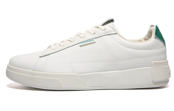 Белые кроссовки Puma E02997B