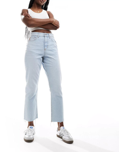 ASOS DESIGN cropped mid rise straight jean in bleach