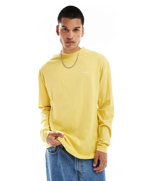 COLLUSION oversized logo t-shirt in yellow