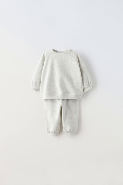 Plain plush sweatshirt and trousers co-ord