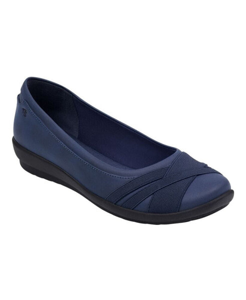 Women's Acasia Round Toe Slip-on Casual Flats