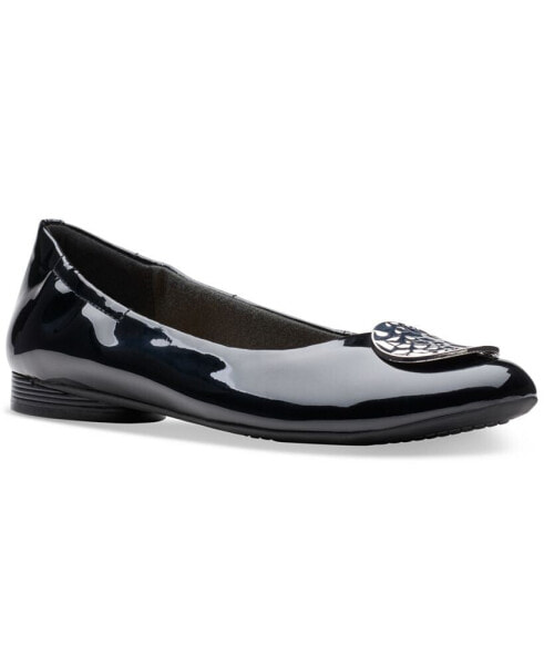 Women's Loreleigh Ave Ornament-Trim Ballet Flats