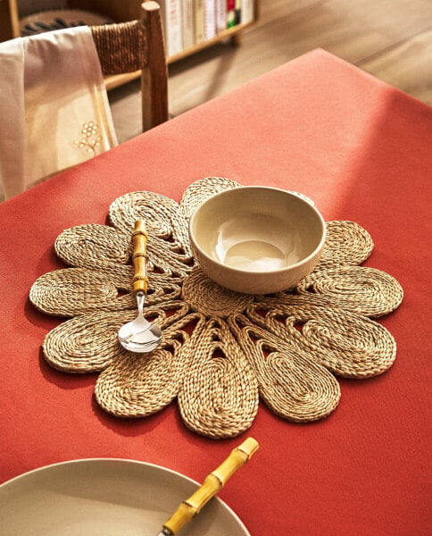 Flower esparto placemat