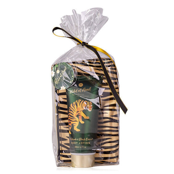Bath set WILD AT HEART in a gift bag, 200ml body lotion, cosmetic bag, fragrance: patchouli and black orchid, PU 6