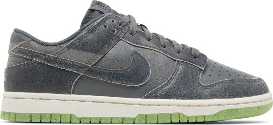 [DQ7681-001] Mens Nike Dunk Low Retro PRM 'Halloween'