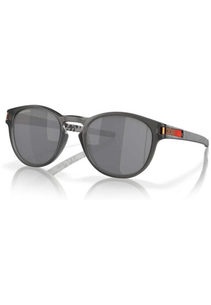 OAKLEY Latch Sunglasses