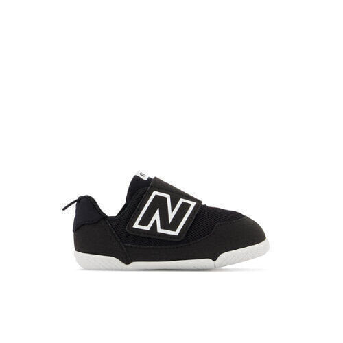 Кроссовки для малышей New Balance Kids' NEW-B Hook & Loop черные/белые