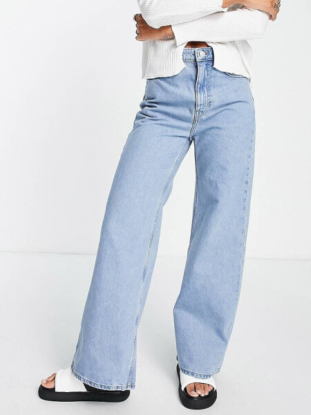 Weekday – Ace – Jeans in Wasserblau mit hohem Bund und weitem Schnitt - MBLUE