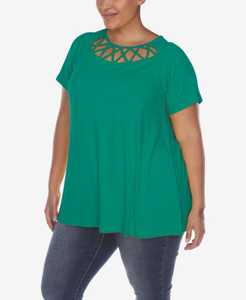 Plus Size Crisscross Cutout Short Sleeve Top