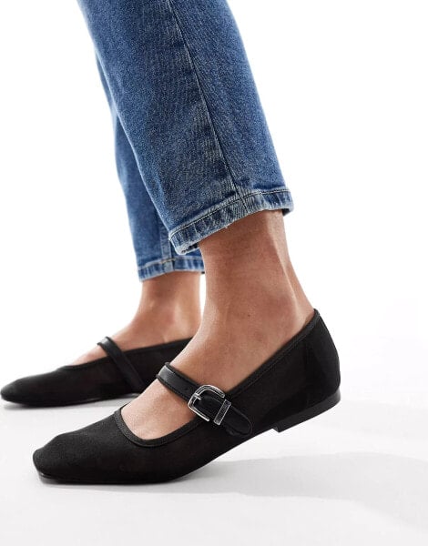 Stradivarius mesh ballet shoe in black