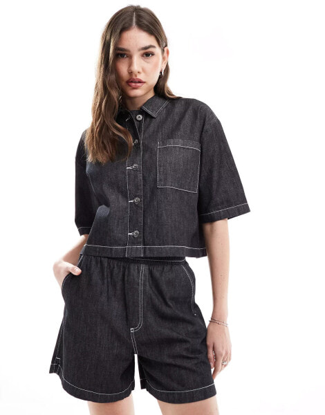 COLLUSION oversized short sleeve lightweight denim shirt with contrast stitch co-rd