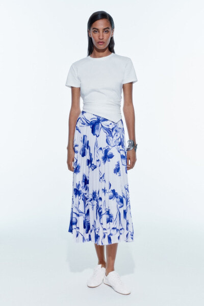 Floral print pleated skirt