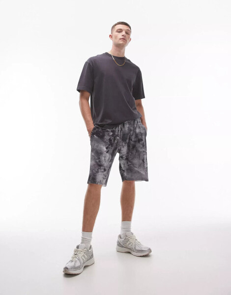 Topman oversized fit printed plisse short in grey