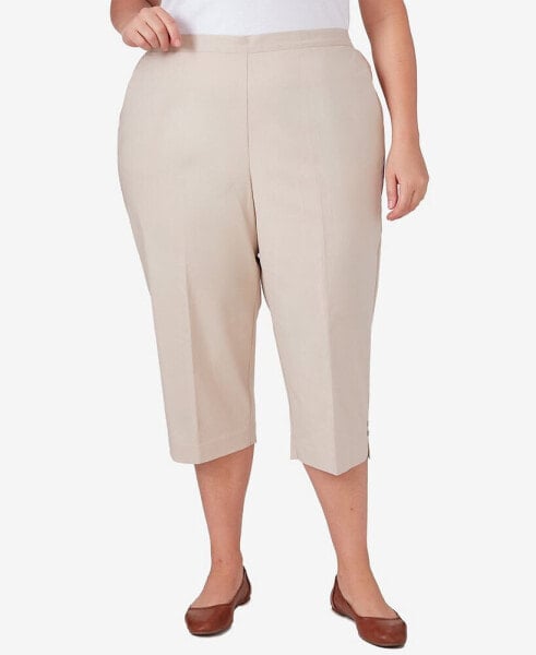 Plus Size Classic Neutrals Pull On Button Hem Twill Capri Pants