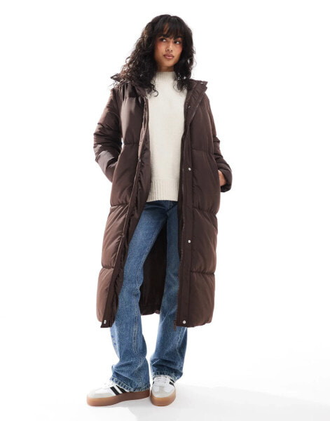 Threadbare maxi puffer coat with hood in brown