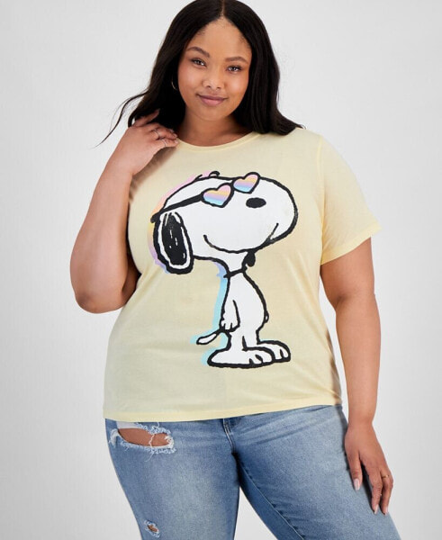 Trendy Plus Size Snoopy Graphic T-Shirt