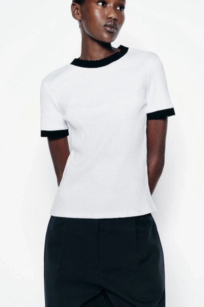 CONTRAST EMBELLISHED TRIM T-SHIRT