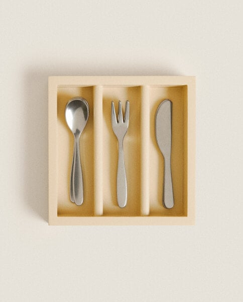 Children’s toy set of cutlery