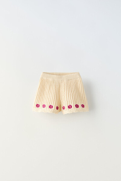 Embroidered crochet knit bermuda shorts