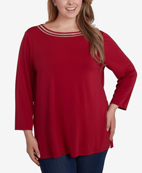 Plus Size Micro Chain Embellished Solid Crepe Knit Top with Side Slits