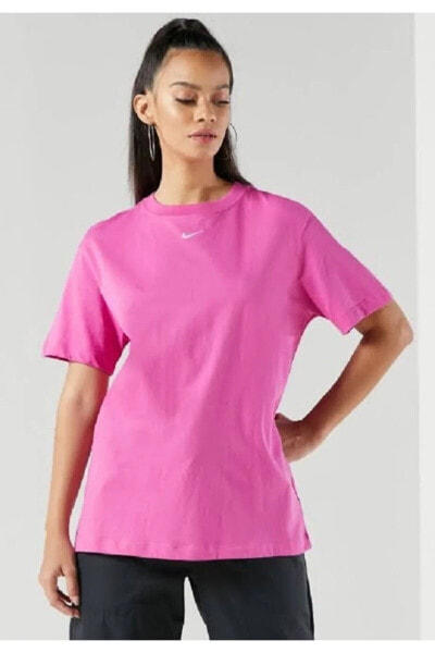 Kadın Pembe Tişört - Sportswear Essential Short-sleeve Kadın Tişört