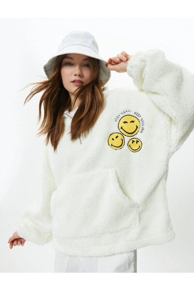 Свитшот Koton SmileyWorld® Half  Embroidered Kangaroo Pocket