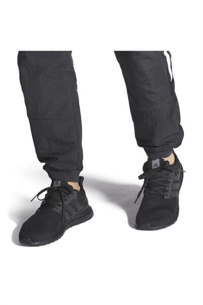 Кроссовки Adidas Ultraboost 1.0 мужские черные HQ4199