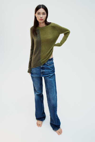 Colour block knit sweater