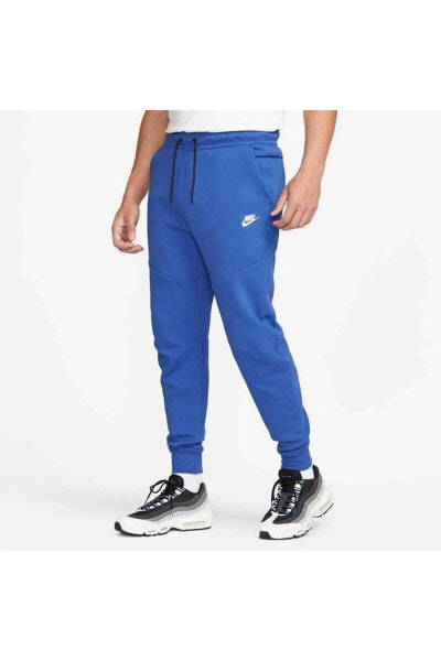 Брюки женские спортивные Nike Sportswear Tech Fleece Jogger