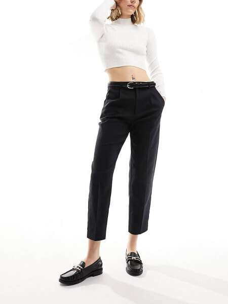 Stradivarius tailored pleat front cropped trouser in black 