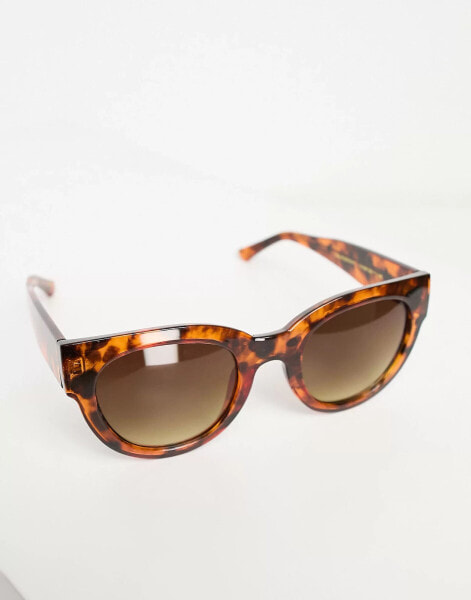 A.Kjaerbede Lilly round sunglasses in havana