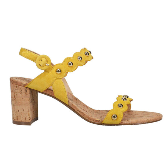 Женские сандалии VANELi Mavis с золотыми заклепками желтого цвета 305561