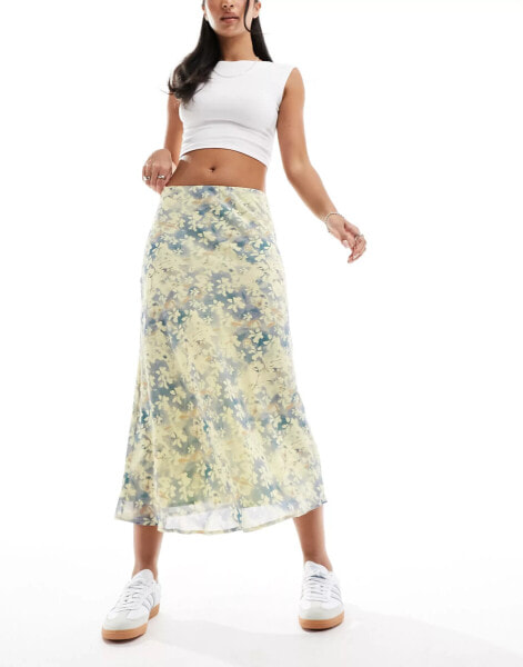 Edited midi skirt in dusty blue floral