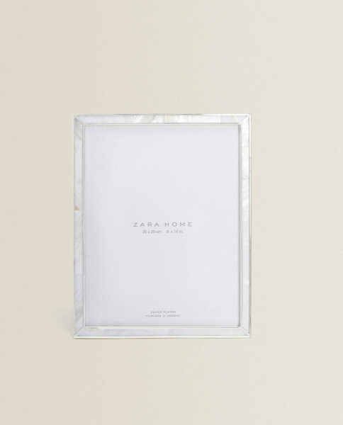 Fine-edge mother-of-pearl photo frame