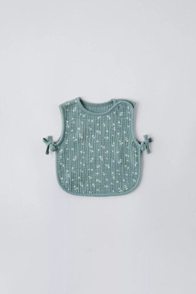 TEXTURED LEAF PRINT XL BIB