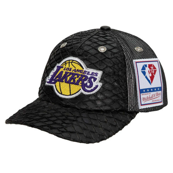 Mens MITCHELL & NESS NBA 75TH PLATINUM LUX TRUCKER LAKERS