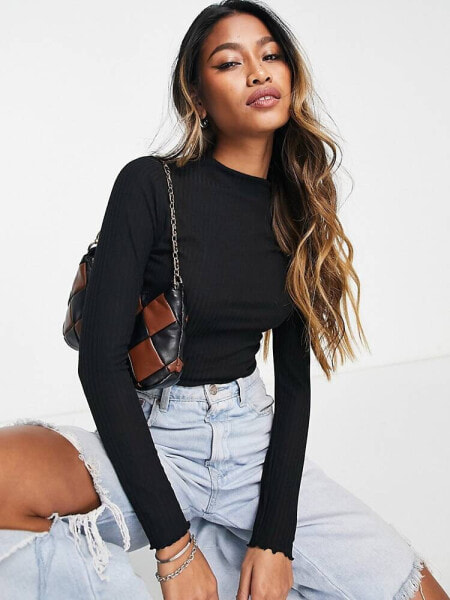 ONLY lettuce edge high neck ribbed top in black