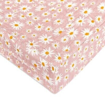 Babyletto Daisy Quilted Muslin Changing Pad Cover