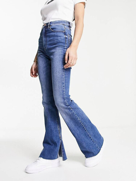 Stradivarius flare jean with side split in medium blue 