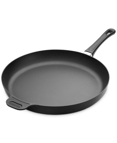 Classic 14.25", 36cm Nonstick Fry Pan, Black