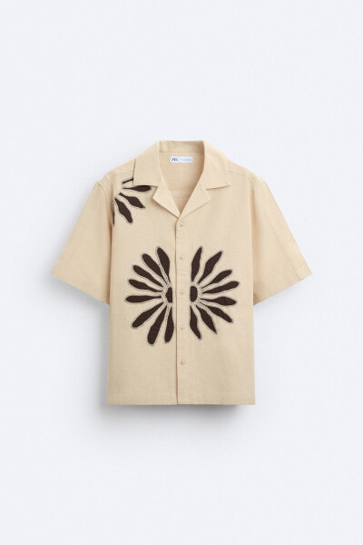 Contrast embroidered shirt