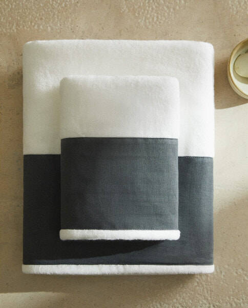 Linen blend towel